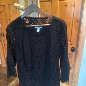 Elegant Black Lace Tunic
